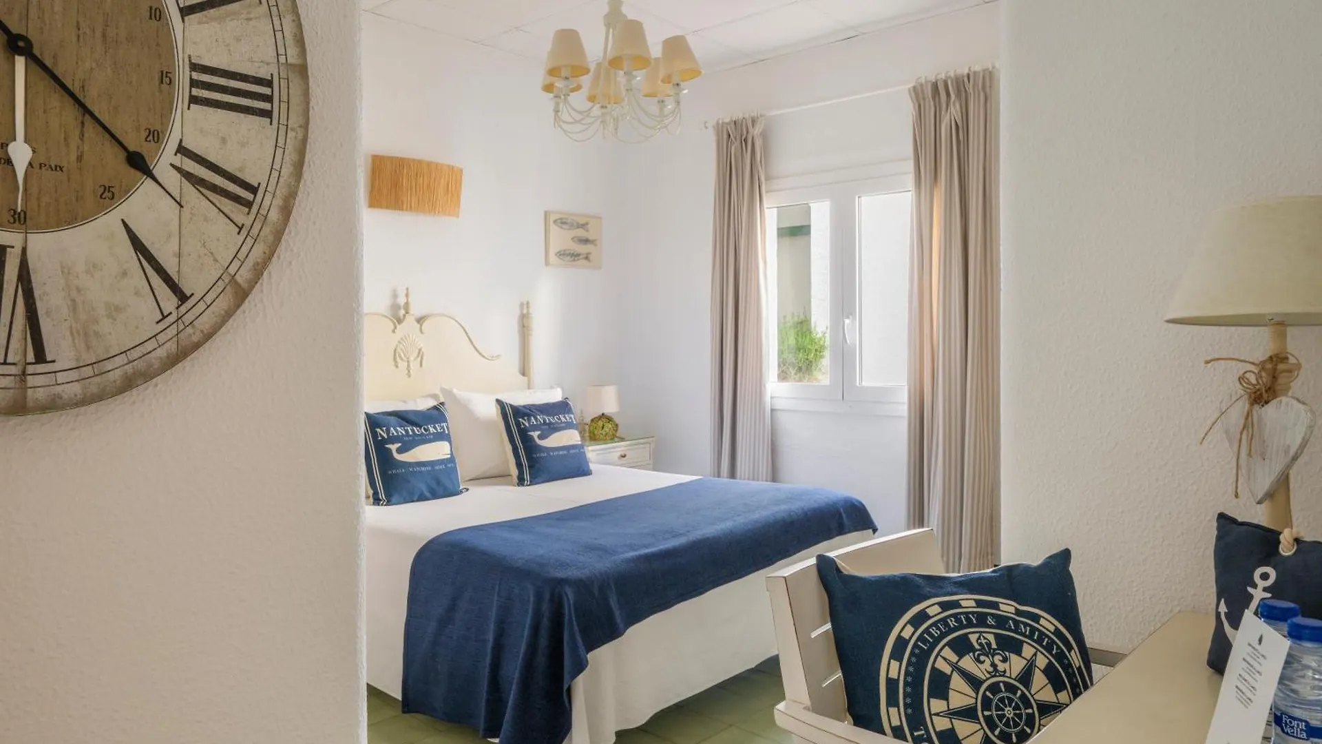 Hotel La Goleta Llança Spagna