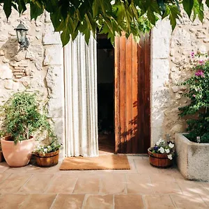Bed & Breakfast Mas Camins (adults Only), Avinyonet de Puigventós