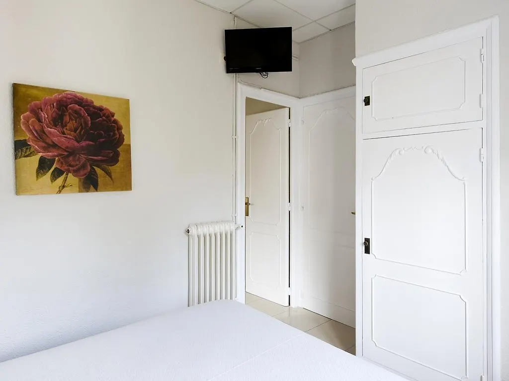 **  Hotel La Goleta Llança Španělsko