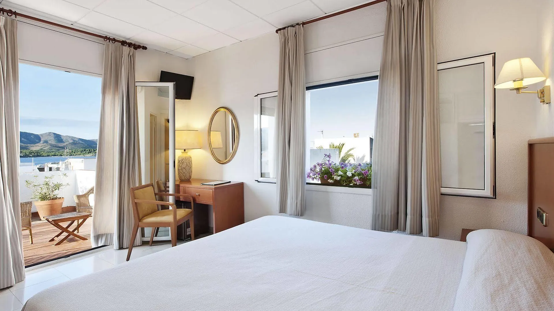 Hotel La Goleta Llança