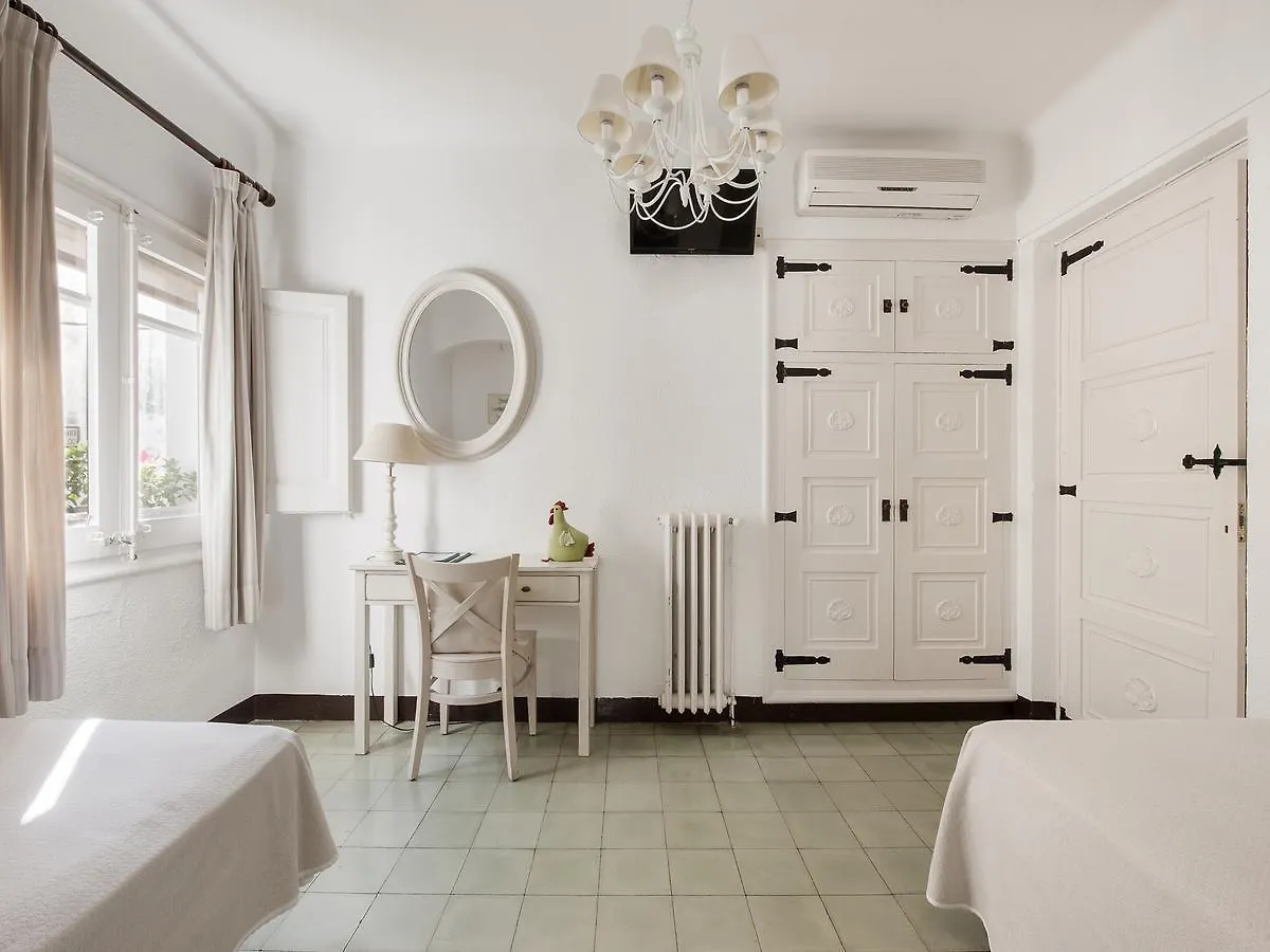 Hotel La Goleta Llança 2*,  Španělsko